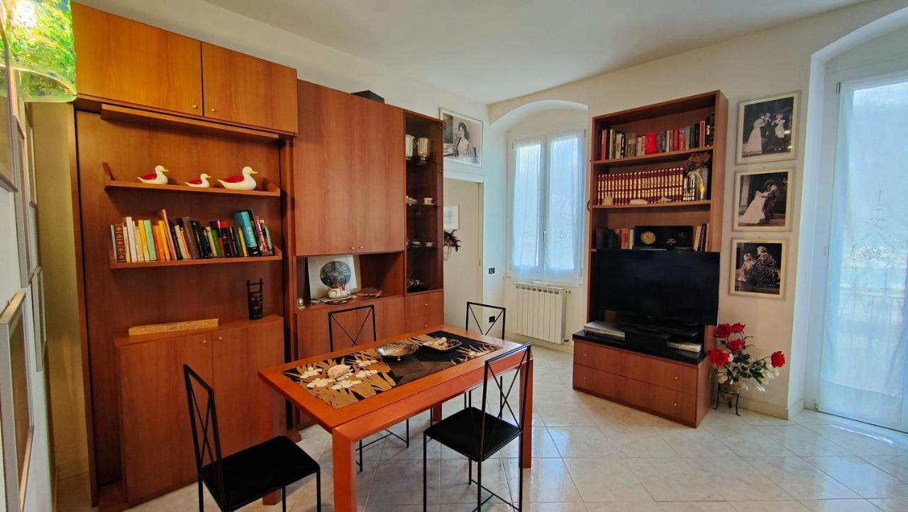 Un Balcone In Pineta Apartment Fezzano  Exterior foto