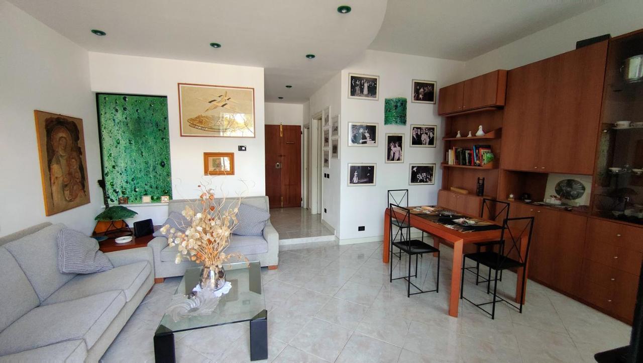 Un Balcone In Pineta Apartment Fezzano  Exterior foto